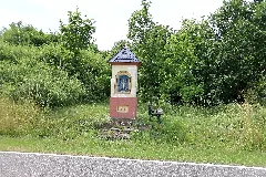 Elsoff Heiligenhäuschen An Der Straße Nach Mengerskirchen (Kd.rlp 1 07.2015)