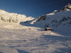 Essener Rostocker Hütte From South