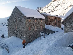 Essener Rostocker Hütte Winter1