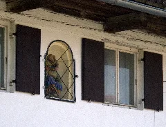 Finning Entraching Laichstraße 12 Hausfigur 1