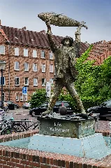 Fischerbrunnen Cuxhaven Segelckestraße 2013