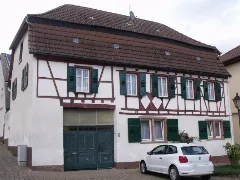 Freier Platz 10