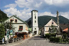 Gaming Pfarrkirche Und Mariensaeule