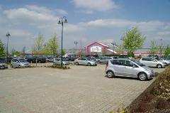 Gartencenter Geograph.org.uk 9192