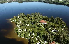 Gastwirtschaft Mit Biergarten Auf Der Campinginsel Buchau Staffelsee Panoramio