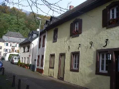 Geograph 014606 Gasse In Ehrang