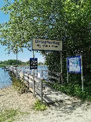 Ger — By — Landkreis Traunstein – Übersee – Feldwieser Bucht (Anlegesteg Bayerische Seenschifffahrt, Ein Sog. Dampfersteg) 2020