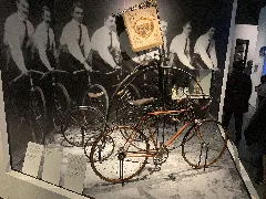 Ger — By — Regensburg Donaumarkt 1 (Fahrräder)