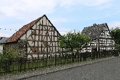 Girkenroth Hofanlage Landstraße 12 (Kd.rlp 3 08.2015)