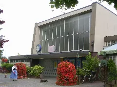 Gochtrainstation09