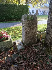 Grenzstein Freising Bayern (Pettenbrunn) 03