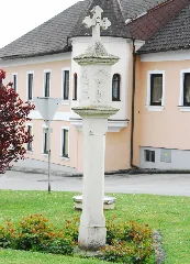 Guentherz 2011 05 01 0040 Maissau Bildstock