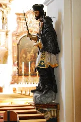 Guentherz 2011 05 07 0057 Ebenfurth Pfarrkirche Johannes Nepomuk Statue2