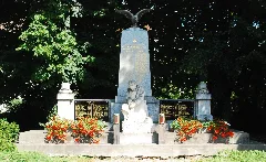 Guentherz 2011 07 16 0052 Guntersdorf Kriegerdenkmal