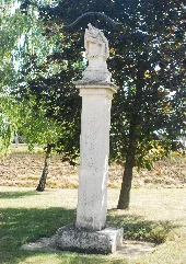 Guentherz 2011 09 10 0298 Kleinjetzelsdorf Bildstock Pieta