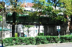Guentherz 2013 06 13 0291 Wien08 Lerchenfelder Guertel Bruecken Ueber Die Pfeilgasse