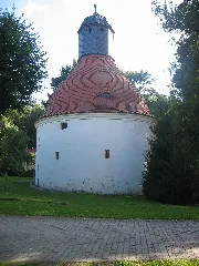 Guteborn, Schlosskapelle, Nordansicht Am Nachmittag