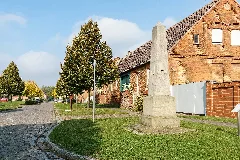 Haemerten Preussischer Ganzmeilenobelisk 933 02