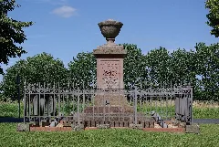 Hakenberg Kleines Denkmal