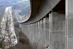 Hallerbachtalbruecke 01 10
