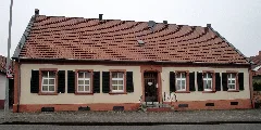 Hauptstuhl Kaiserstraße 43 (1)