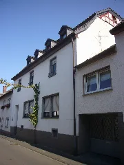 Heimersheim, Bachstraße 3 5