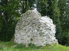 Heinrichsturm (Reste Burgmauer)