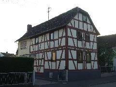 Hermannstein, Aßlarer Straße 11, Ostansicht