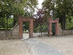 Herrngarten Darmstadt Eingang Frankfurter Straße (01)