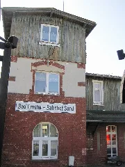 Hessencourrier Bahnhof Sand