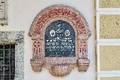 Hippach Pfarrkirche Hll Ingenuin Und Albuin Alte Grabsteine An Der Kirche Ii