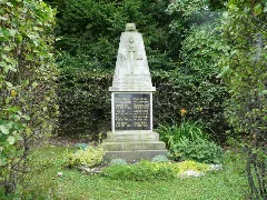 Hirschberg Kriegsdenkmal Geo.hlipp.de 10091