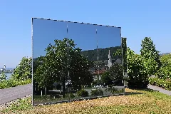 Installation Spiegelwand An Der Donaulände In Kleinpöchlarn 03 2015 08