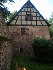 Katzwang Ensemble Kirchhof Karner2 E 5 64 000 16