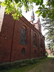 Kirche Dabrun Nordansicht Mit Kastanie Im August 2020