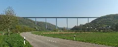 Kochertalbrücke01Crop 2011 04 17
