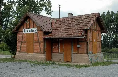 Kochertuern Bahnhofsgebaeude 20080726