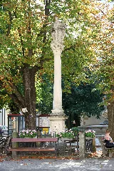 Königstetten Dreifaltigkeitssäule, Hauptplatz