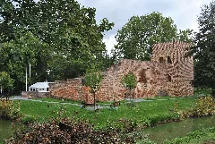 Krefeld, Hüls, Burg, 2012 09 Cn 01