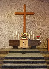 Kreuzkirche (Freiburg) 03