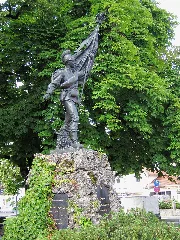 Kriegerdenkmal Gruenwald 01