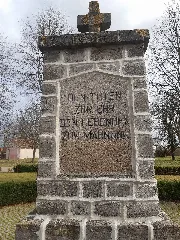 Kriegerdenkmal Mützel 3