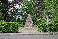 Kriegerdenkmal Neurahlstedt (Hamburg Rahlstedt).Lage.ajb
