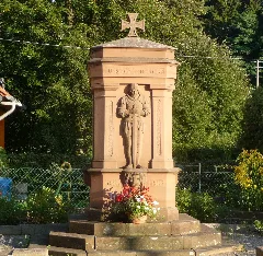 Kriegerdenkmal Panoramio Immanuel Giel (6)