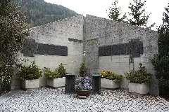 Kriegerdenkmalfriedhofsölden.11A