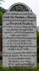 Kulturdenkmaeler Süderende Haus 01 (Grabmale) 004 2016 05 25