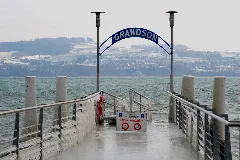 Landungsbruecke Grandson 01 12