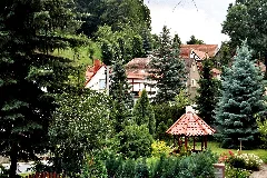 Lindenkreuz, Im Grünen