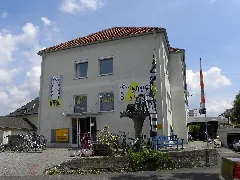 Linz Stmagdalena Fahrradservice An Der Freistädter Straße Mit Fahrradschlauchautomat