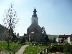 Markersdorf Friedersdorf, Kirche St.ursula, 1663, Blick Auf Friedhof U Chor, Rvh 20110420
